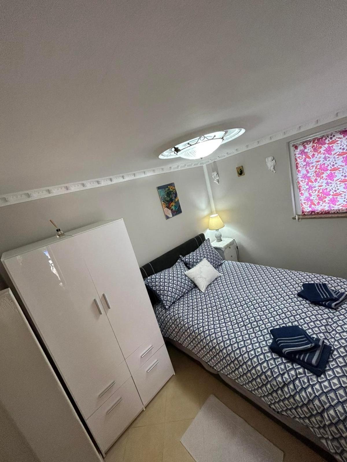 Apartman Pelcic,With Wifi And Free Parking Kostrena Exterior foto