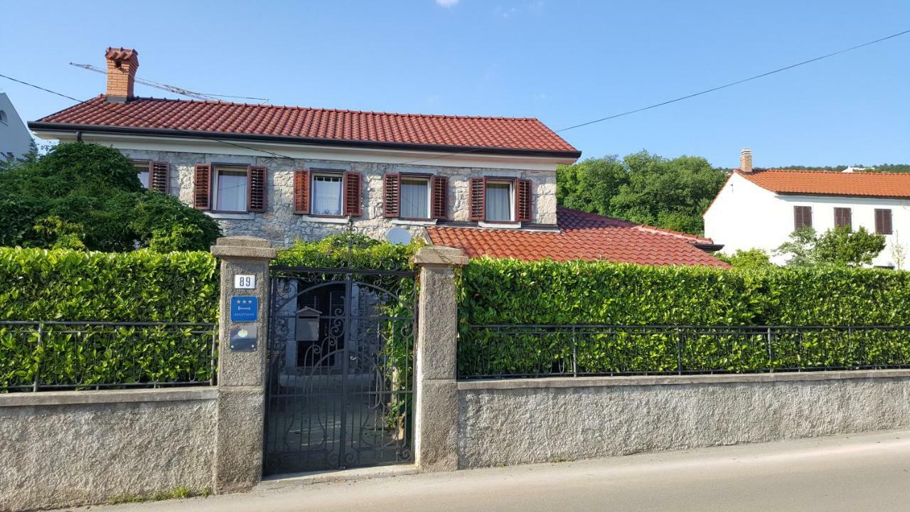 Apartman Pelcic,With Wifi And Free Parking Kostrena Exterior foto
